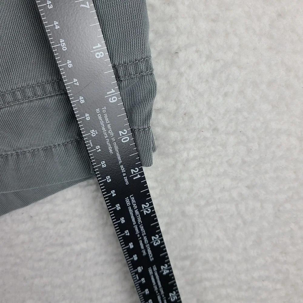 Tommy Bahama Shorts Mens 36 Gray‎ 10